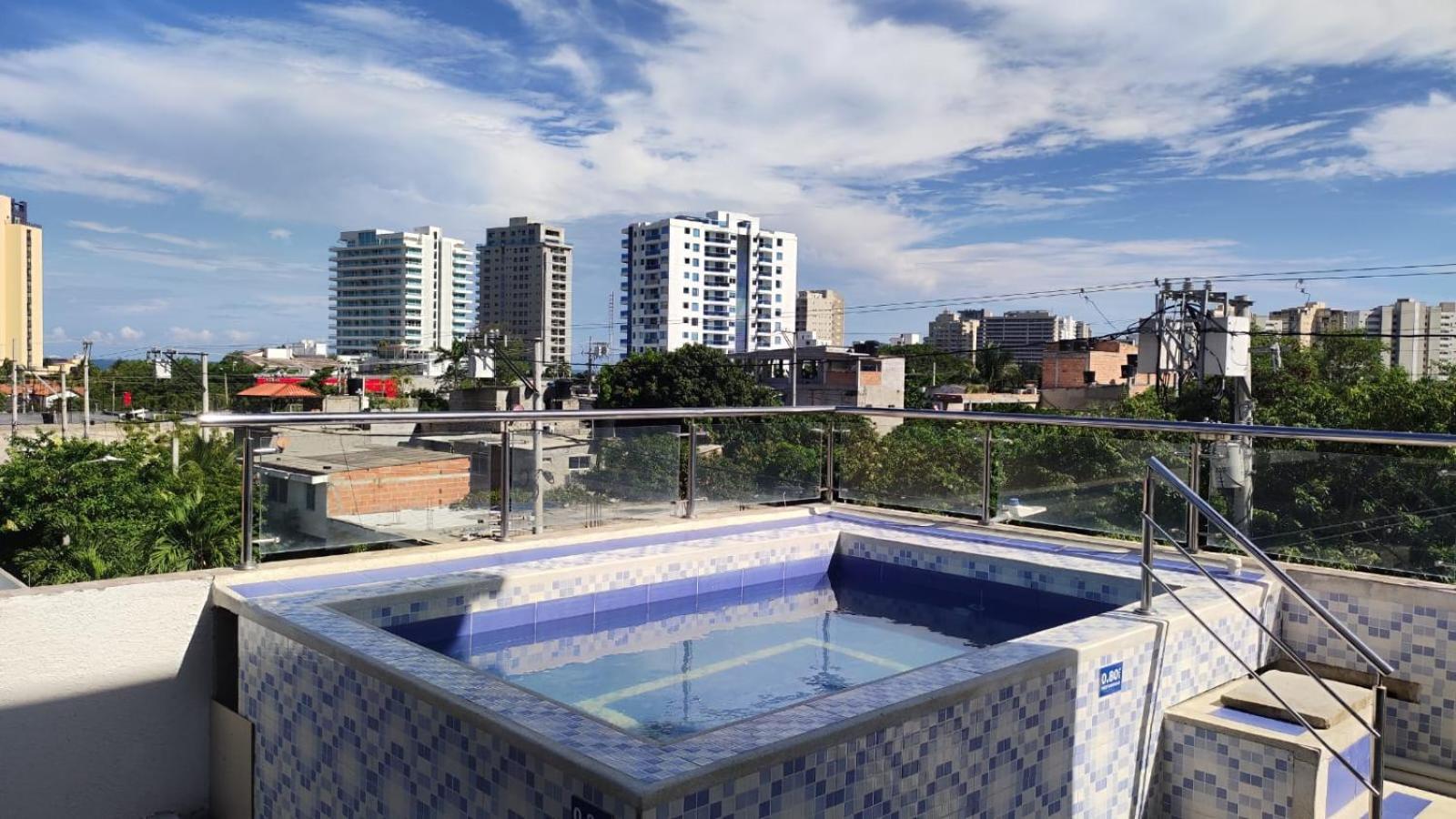 Apartahotel Vista Hermosa Inn — Photos 2